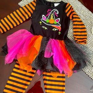 EUC girls Halloween set